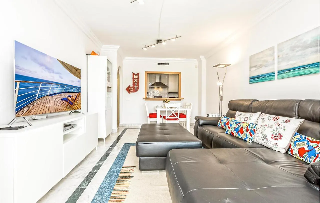 1 Bedroom Cozy Apartment In Marbella